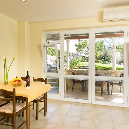 Radic - 2-3 Adults - Kneza Domagoja Street - Br 1 Apartament *
